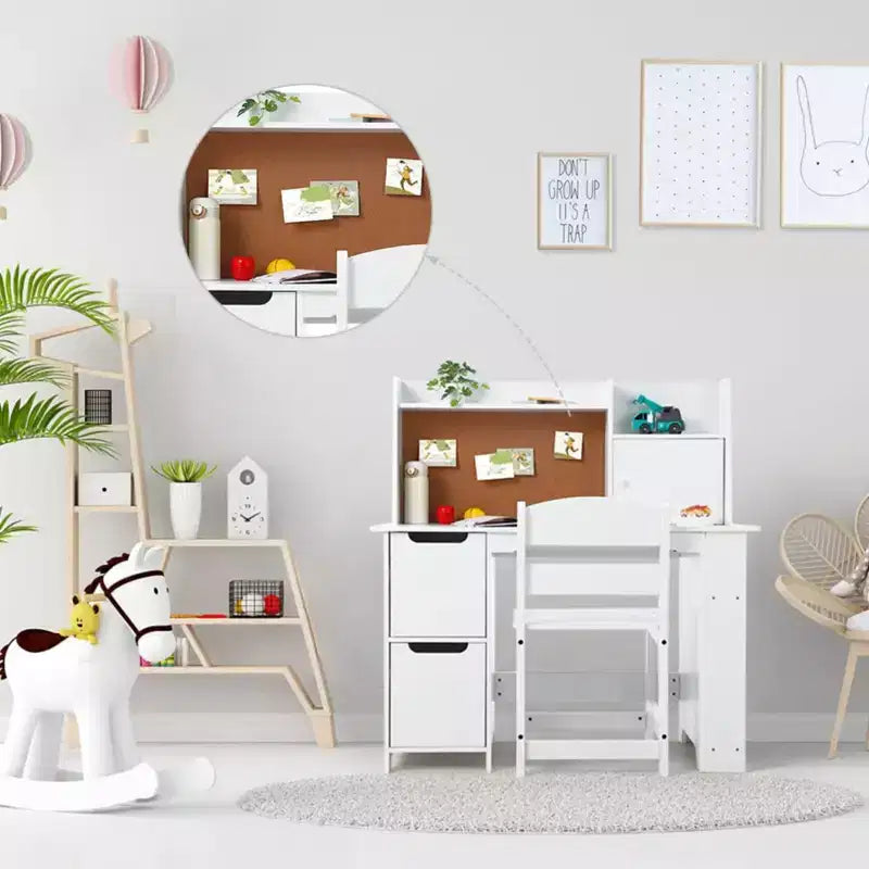 Chaise de bureau pour enfants avec huche, table d'étude en bois avec étagère, rangement et tableau en liège, bureau d'écriture pour enfants pour l'école à la maison, blanc