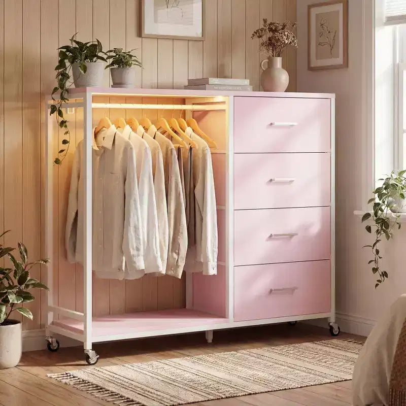 Portant à vêtements, commodes avec station de charge et éclairage LED, commode à 4 tiroirs pour chambre à coucher