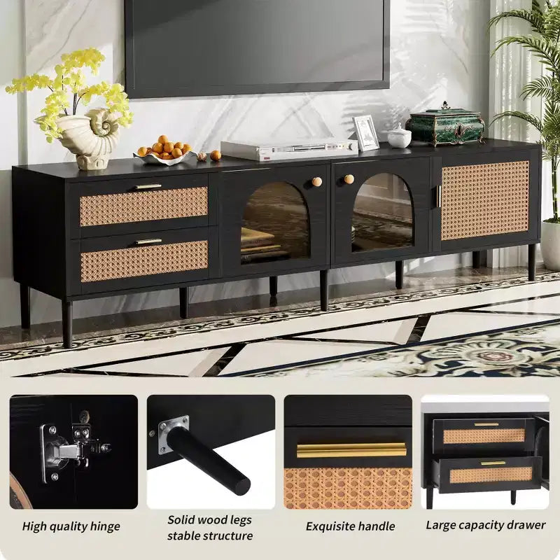 Meuble TV en rotin avec 3 armoires et 2 tiroirs, Meuble console média d'inspiration rotin pour téléviseurs jusqu'à 80 pouces, Meuble TV pour salon noir