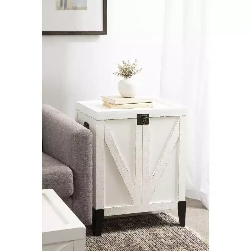 Kate and Laurel Cates Rectangle Wood Side Table, 21x27x15, White