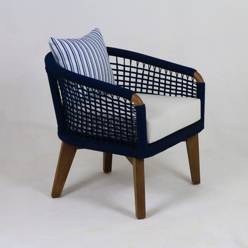 Kuningan Outdoor Lounge Chair with UV protected outdoor weaving