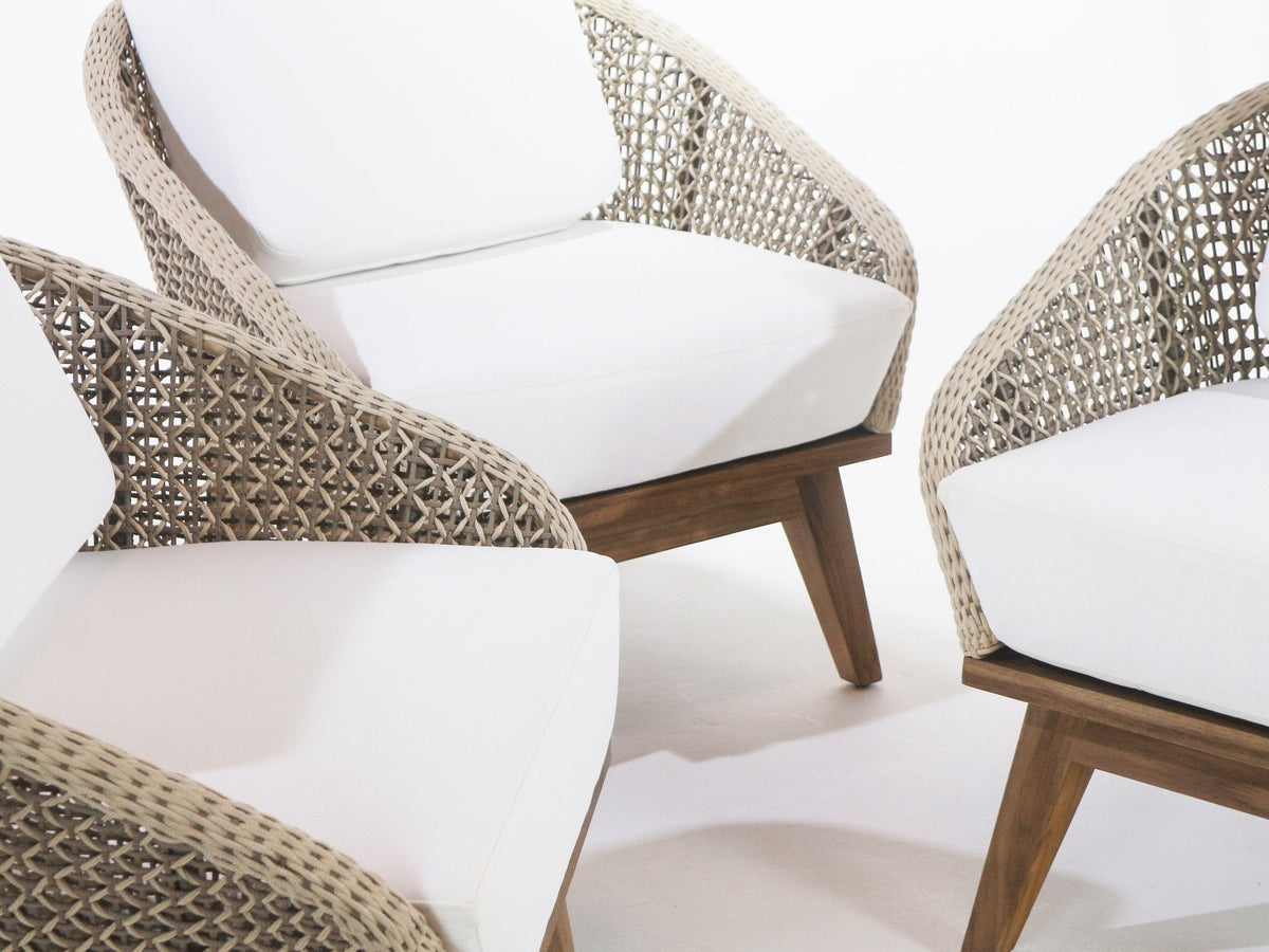 Surakarta Outdoor Lounge Chair with UV protected outdoor weaving