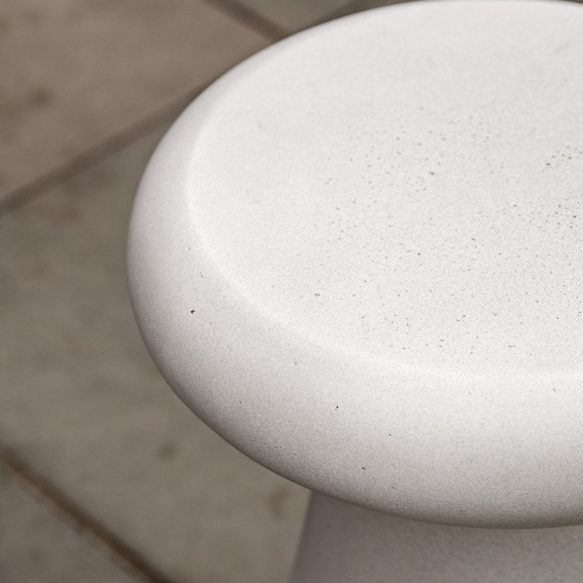 Tuscany Stone Indoor/Outdoor Round Side Table